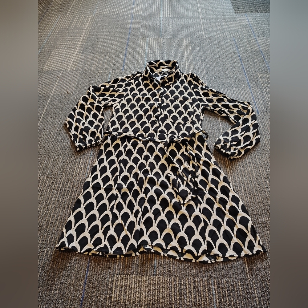 Zara Black & White Printed Tie-Waist Long Sleeve Dress - Picture 2 of 5